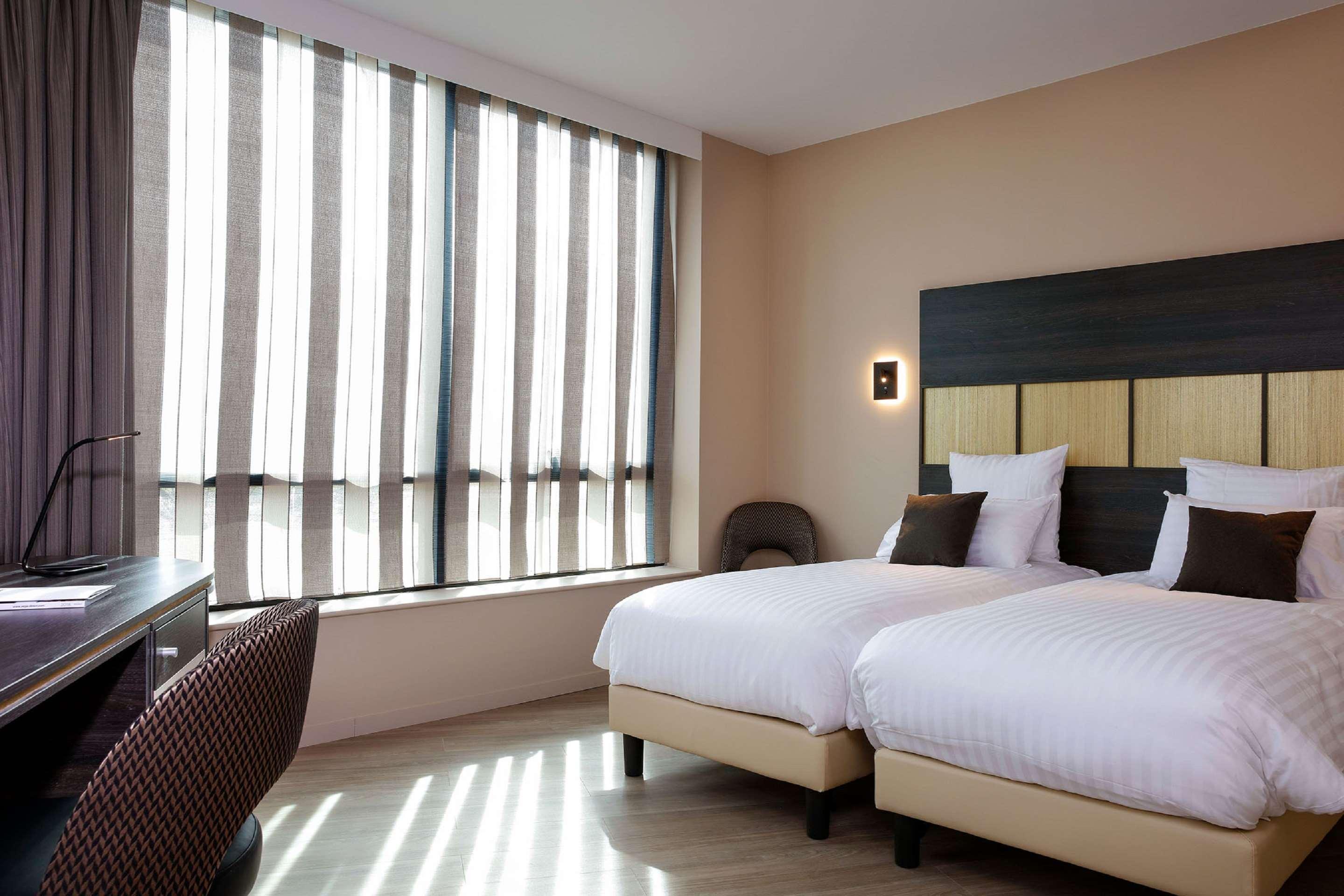 Best Western Plus Hotel Escapade Senlis サンリス エクステリア 写真