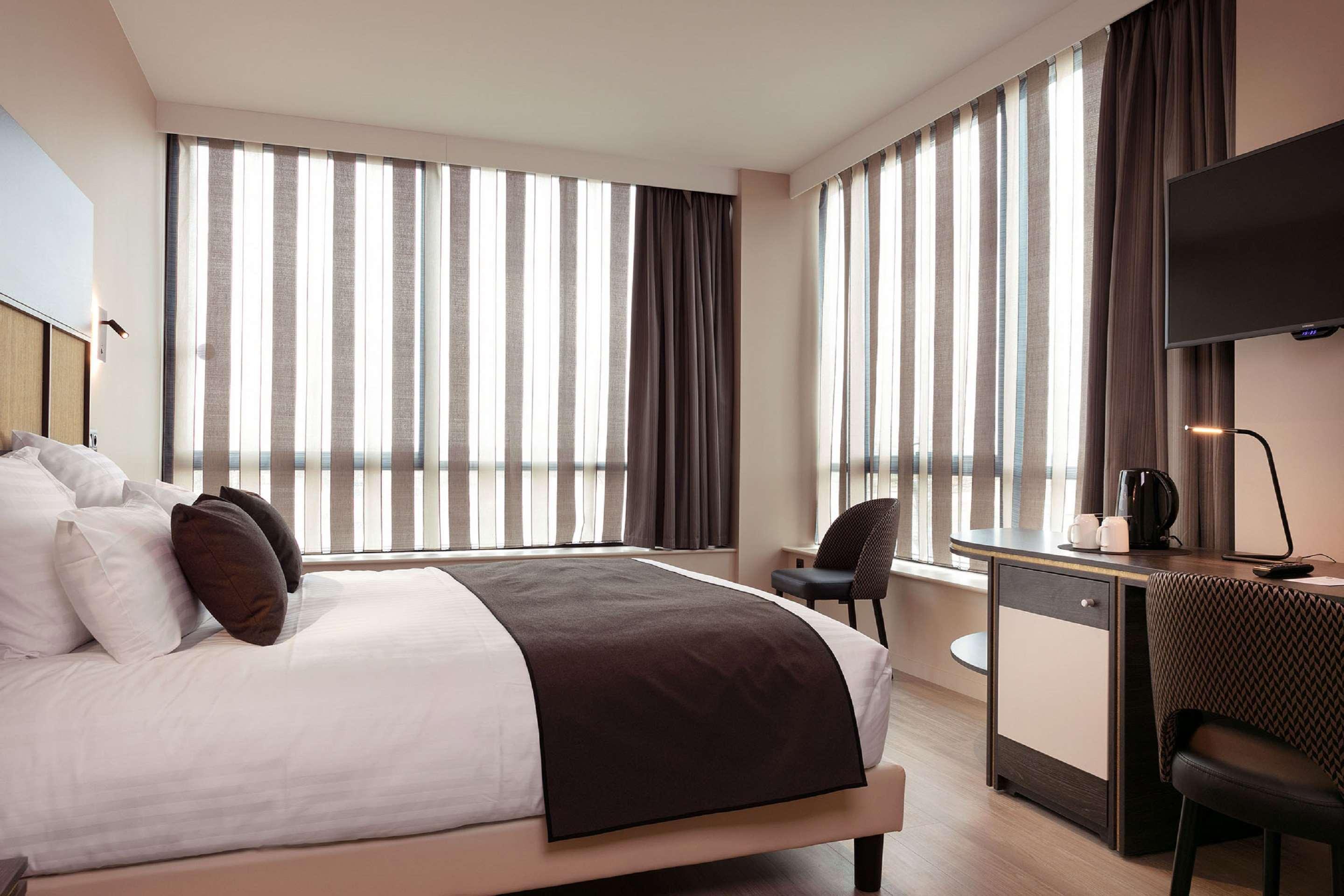 Best Western Plus Hotel Escapade Senlis サンリス エクステリア 写真