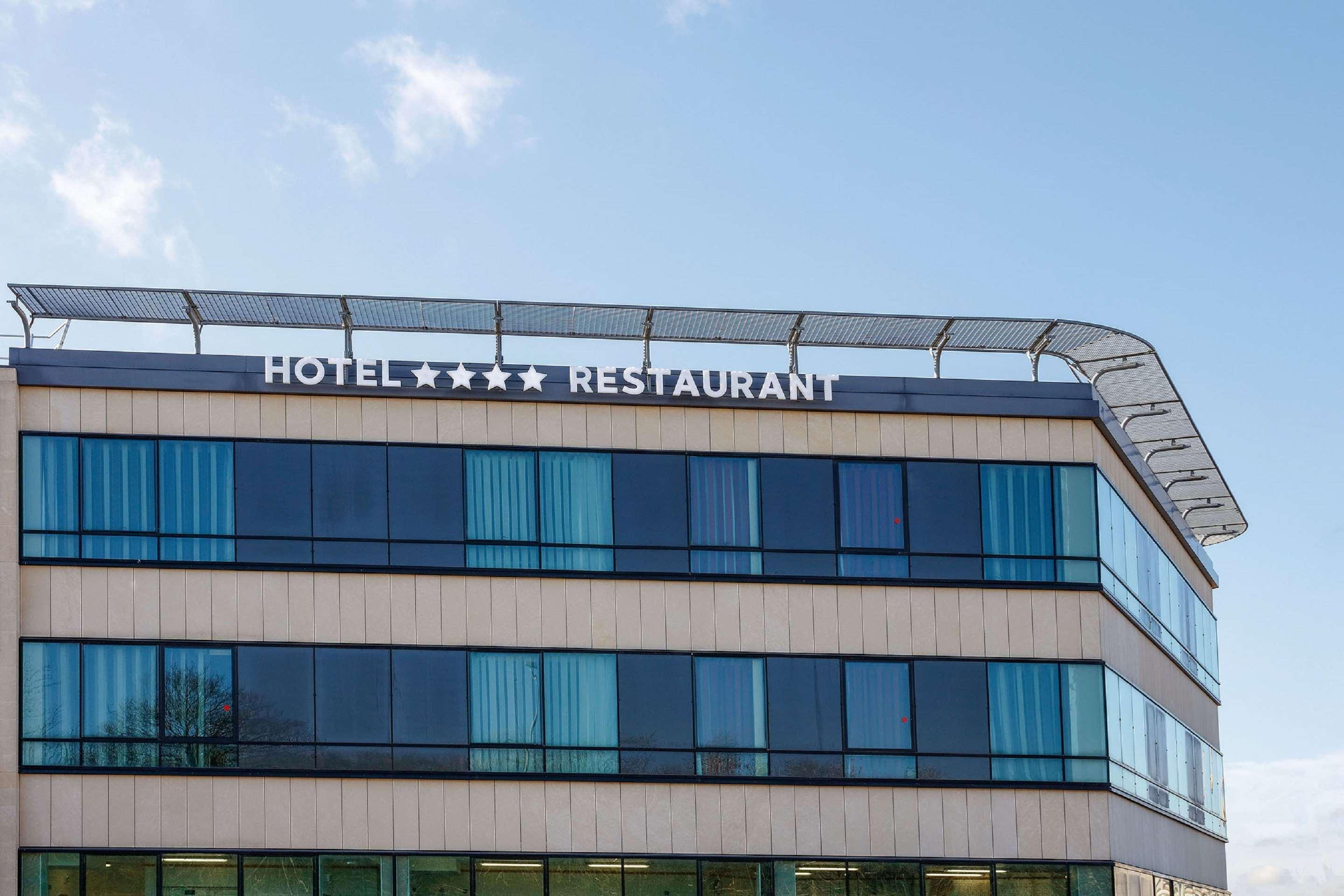 Best Western Plus Hotel Escapade Senlis サンリス エクステリア 写真