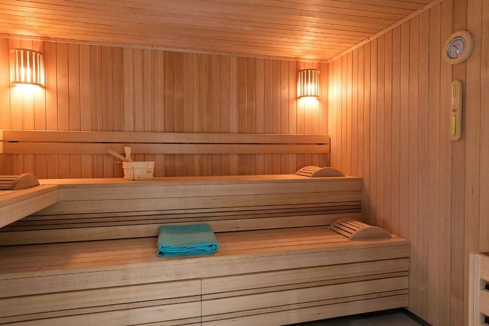 Best Western Plus Hotel Escapade Senlis サンリス エクステリア 写真
